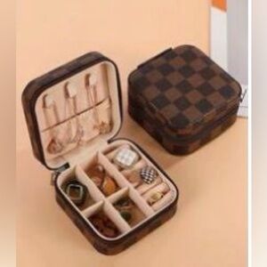 Checkered Brown Travel Jewelry Case NWT